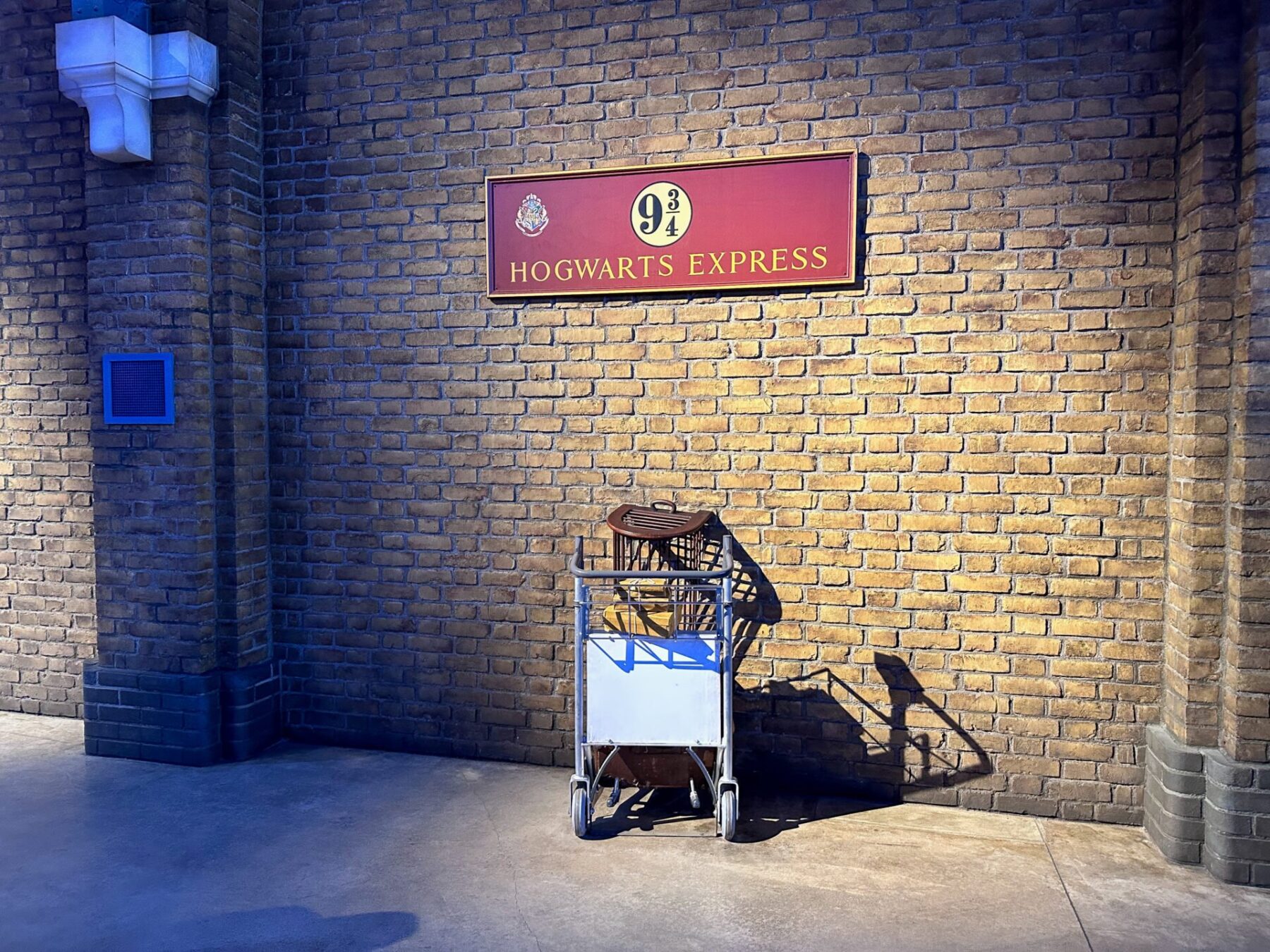 Harry Potter Studio Tour Tokyo: How to Visit and an Honest Review 8 Platform 9 3/4 at the Studio Tour