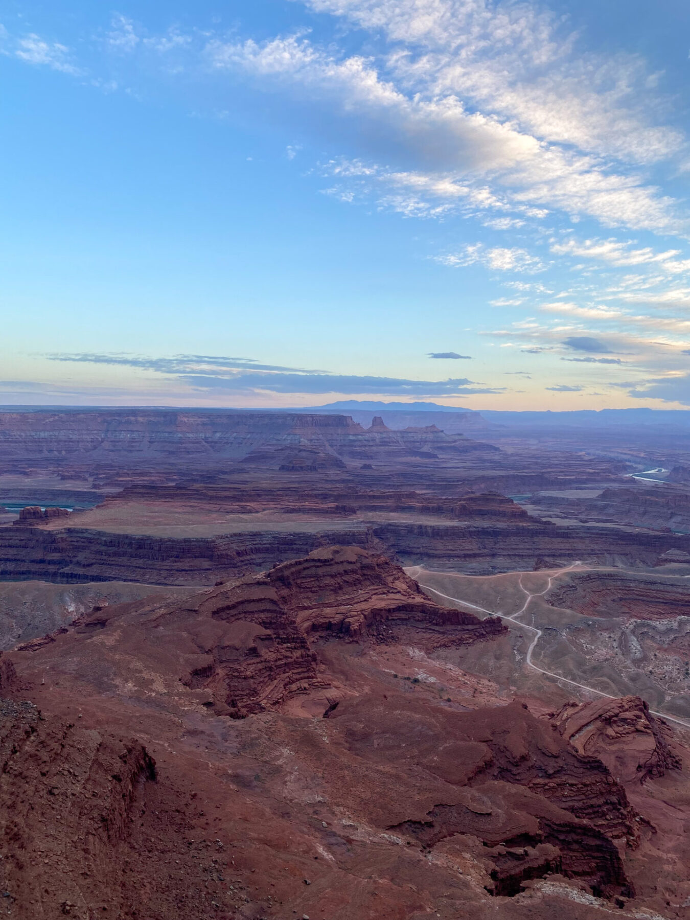 The Ultimate 5 Day Utah Road Trip from Las Vegas 11 Dead Horse Point State Park isn't a national park, but it's still well worth visiting, especially at sunset.