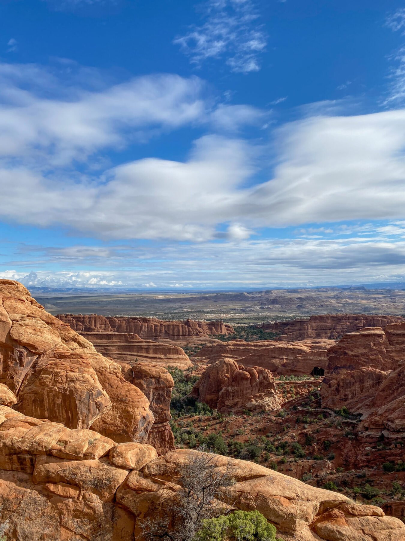 One Day in Arches National Park: The Perfect Itinerary 6 Black Arch in Arches National Park