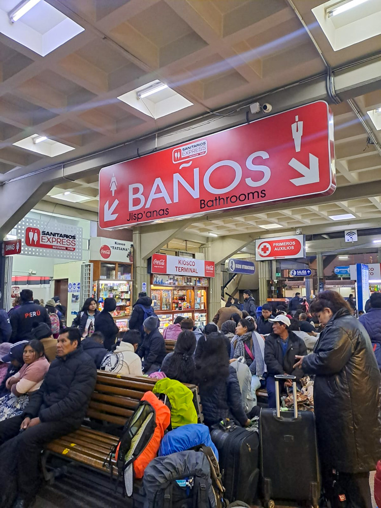 The bus stations in Bolivia are very busy