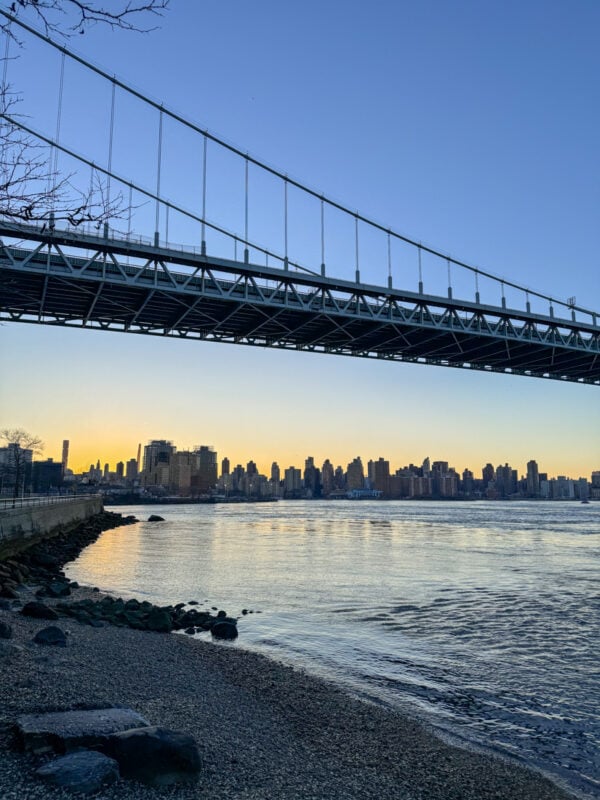 Visiting New York for the First Time | Travel Guide & Tips 5 Queens is a cheaper place to stay when you solo travel in New York