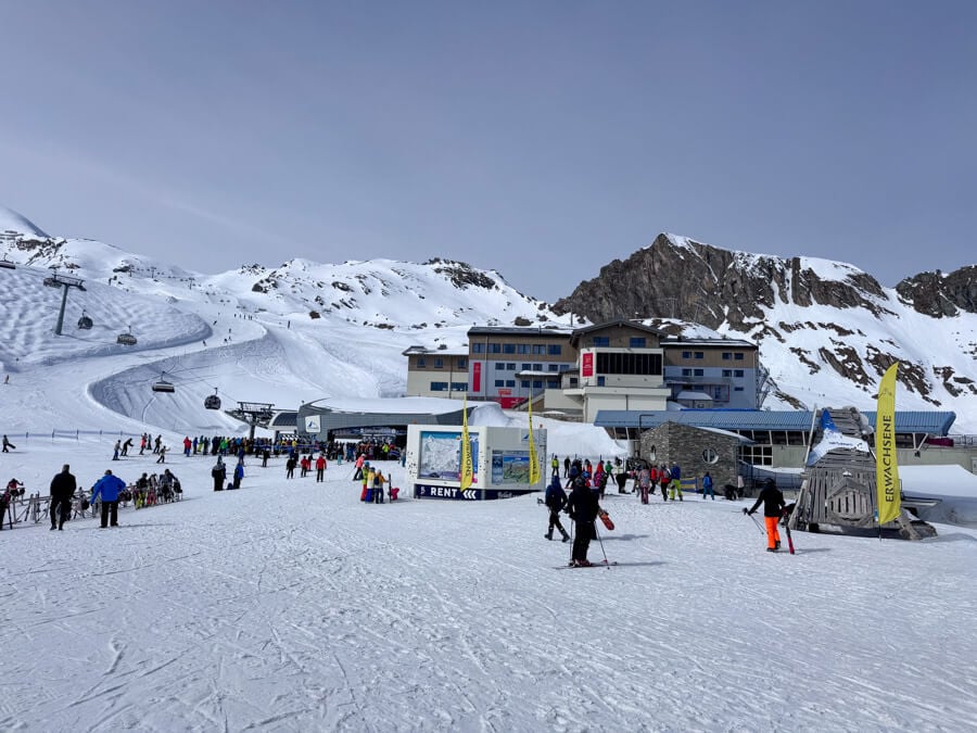7 Epic Reasons to Visit the Top of Salzburg (Kitzsteinhorn) 9 You can take some time exploring the ski slope areas on your way to the top of Kitzsteinhorn