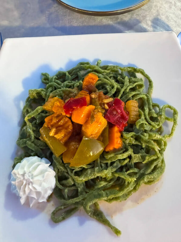 Shivit oshi is one of the most unique foods to try in Khiva